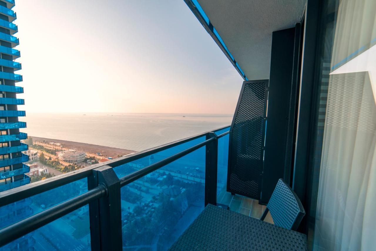 Gc Apartments Batumi Eksteriør bilde