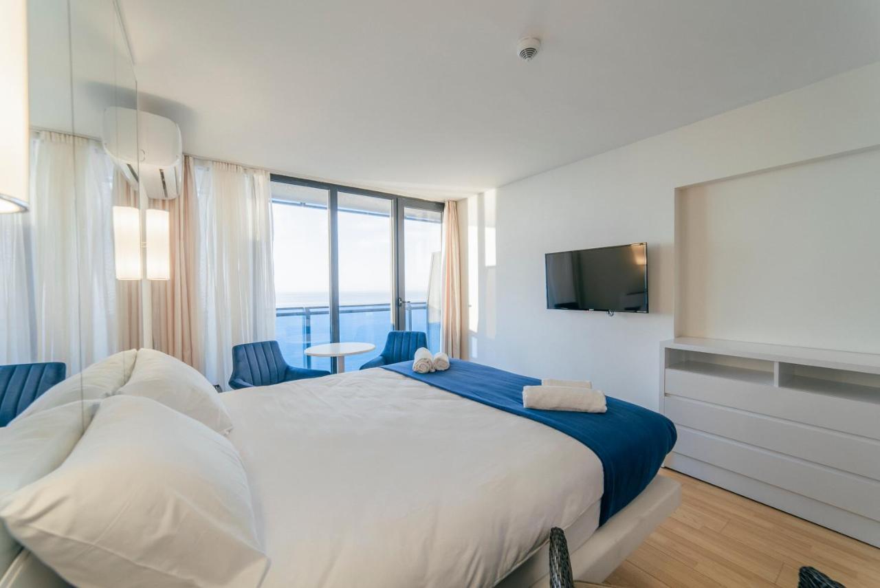 Gc Apartments Batumi Eksteriør bilde