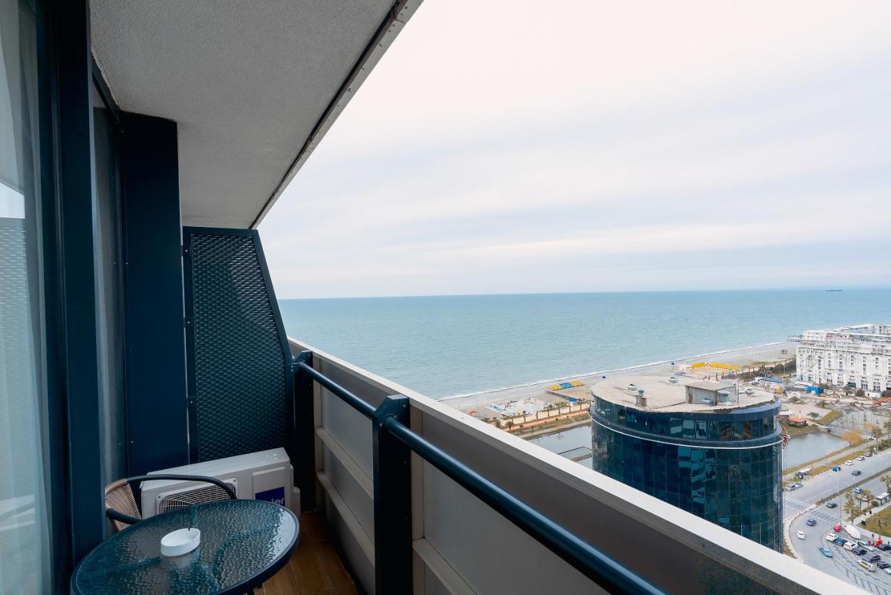 Gc Apartments Batumi Eksteriør bilde