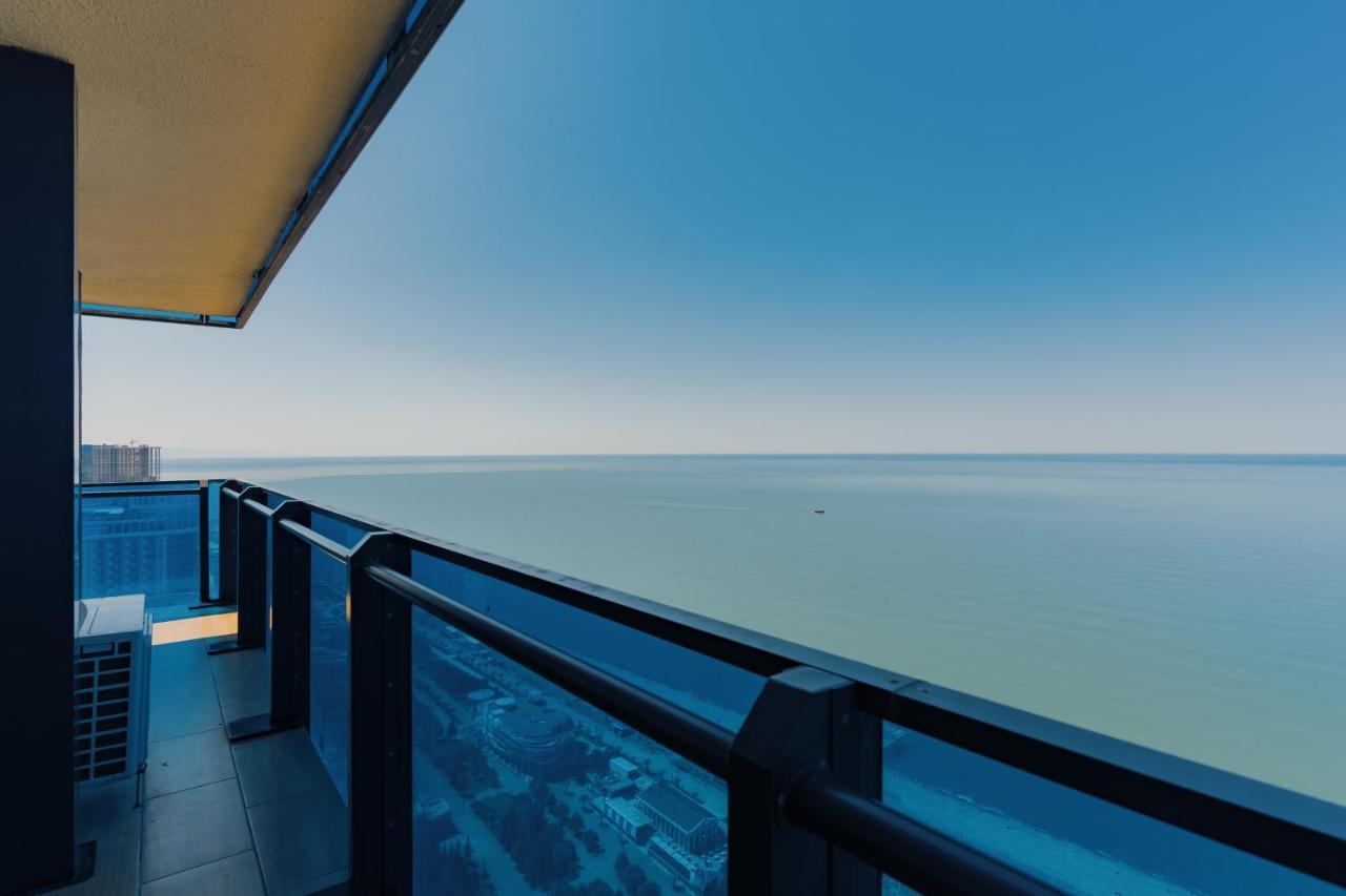 Gc Apartments Batumi Eksteriør bilde