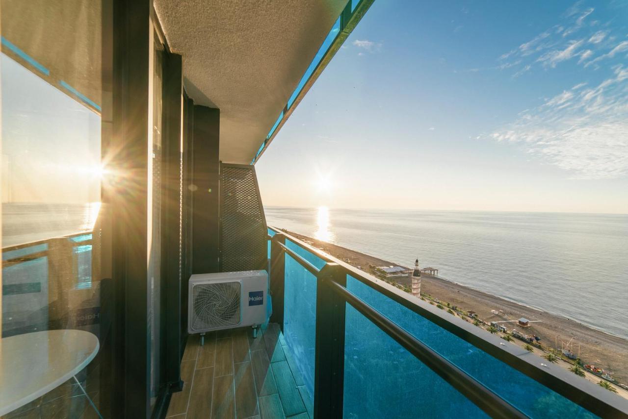 Gc Apartments Batumi Eksteriør bilde