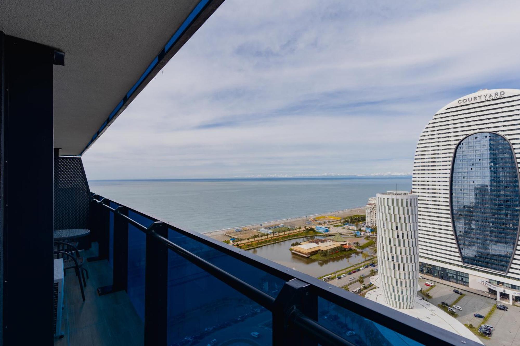 Gc Apartments Batumi Eksteriør bilde